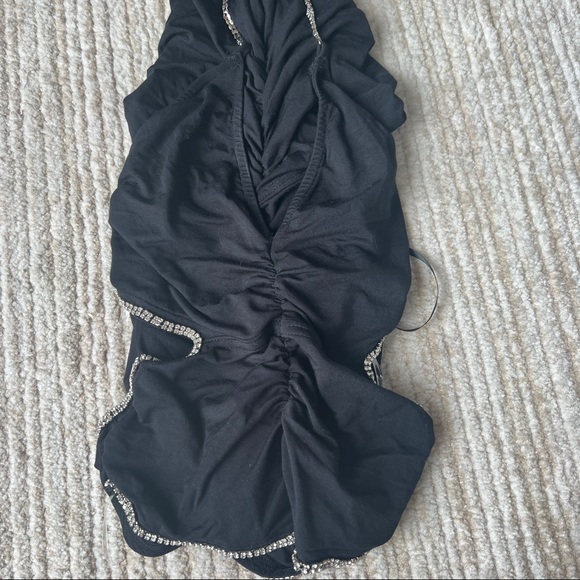 I am Gia lovedoll crystal cut out dress - Picture 3 of 4